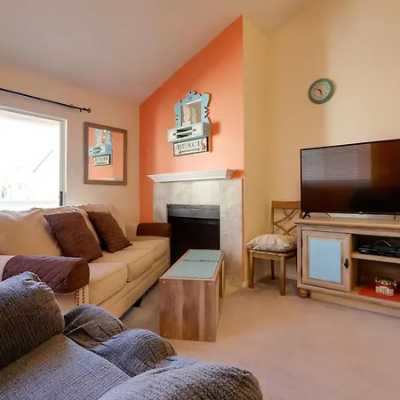 Galveston Island Condo With Balcony And Pool Access!